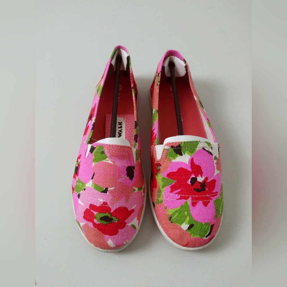 Air Walk Vintage Size 5.5 Flat Canvas Shoes Floral Pink - Picture 4 of 6